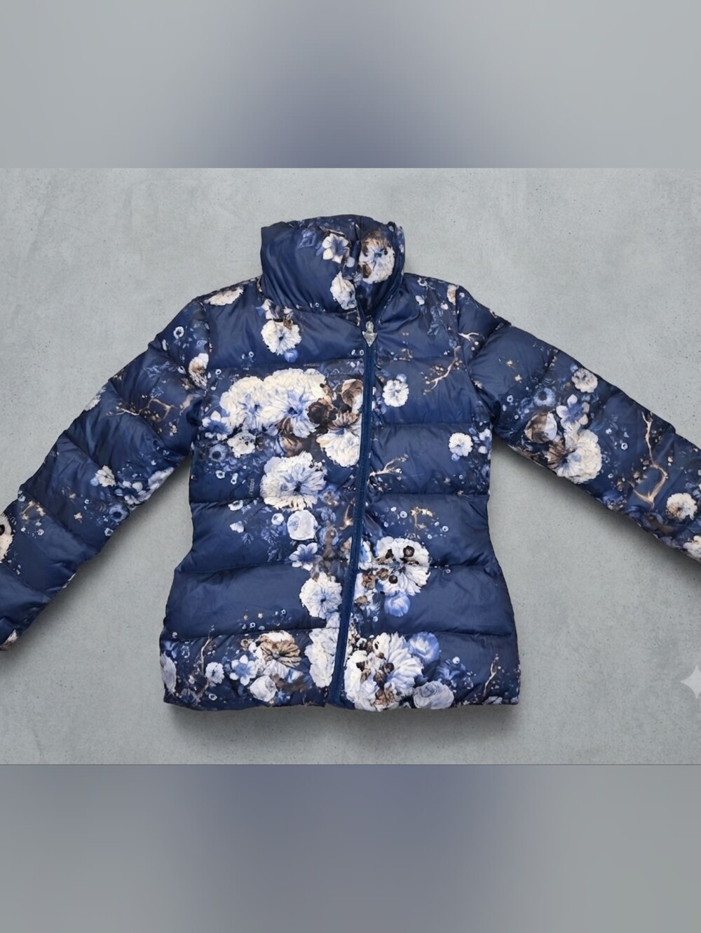 Guess Navy Floral Puffer Jacket with White and Cream Blooms
